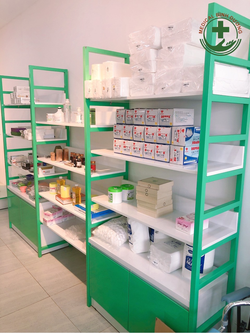 mua dụng cụ y tế ở đâu tại bình dương