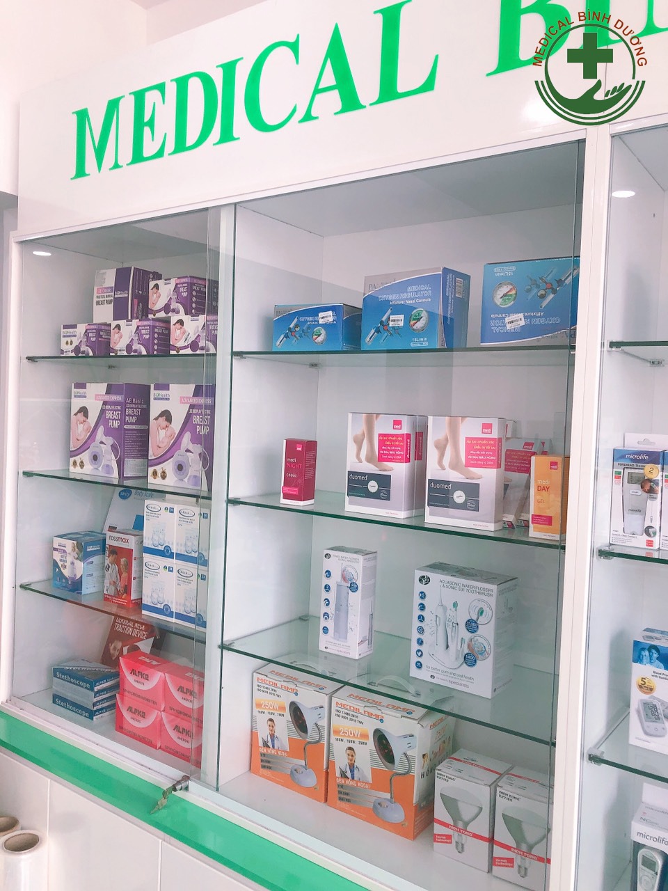 mua dụng cụ y tế ở đâu tại bình dương